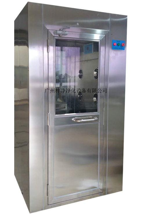 風(fēng)淋室是進(jìn)入潔凈室所必需的通道，可以減少進(jìn)出潔凈室所帶來的污染問題。