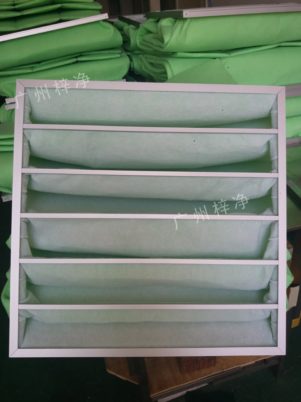 過濾棉袋式初效過濾器采用G4等級過濾棉制作,過濾精度為5um。